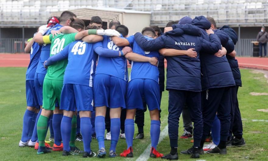 Η Καβάλα ξεκίνησε με δέκα παίχτες γιατί ο 11ος… έδινε μάθημα!