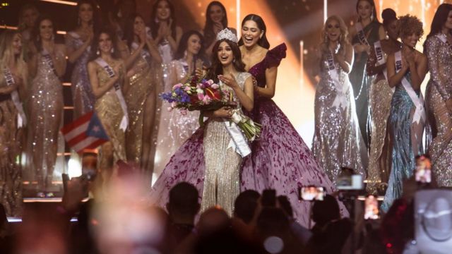 Αυτή είναι η πιο όμορφη γυναίκα στον κόσμο για το 2021 (pics)