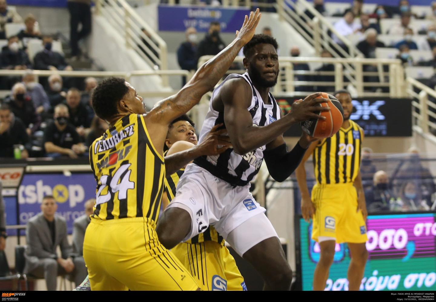 Τρία κρούσματα στον ΠΑΟΚ και δύο στον Άρη μετά το μεταξύ τους ντέρμπι