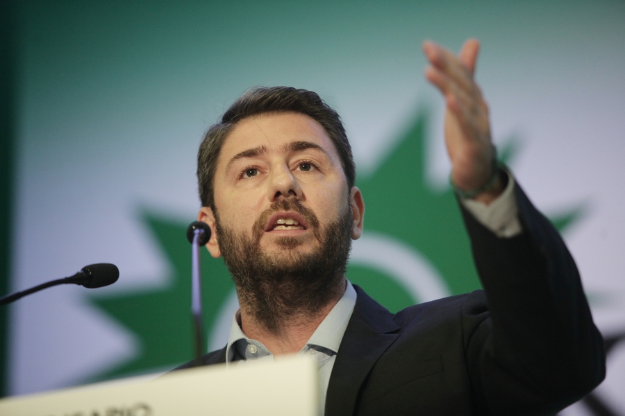 Νίκος Ανδρουλάκης: “Η δημοκρατική παράταξη απόψε επιστρέφει. Το ΠΑΣΟΚ επιστρέφει”