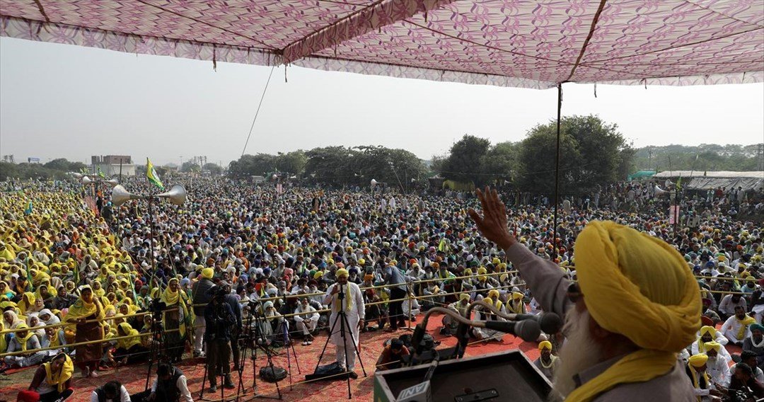 Ινδία: Σταματούν οι αγροτικές κινητοποιήσεις μετά από τεράστια νίκη