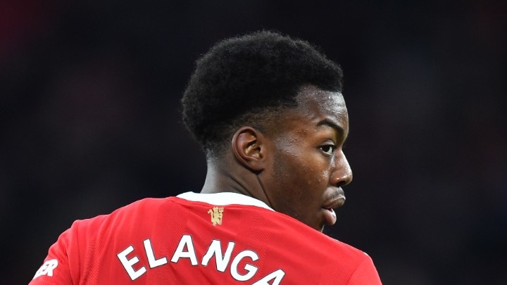 Άντονι Ελάνγκα: Ανανέωσε με την Γιουνάιτεντ ο γιος πρώην παίκτη του ΠΑΟΚ!