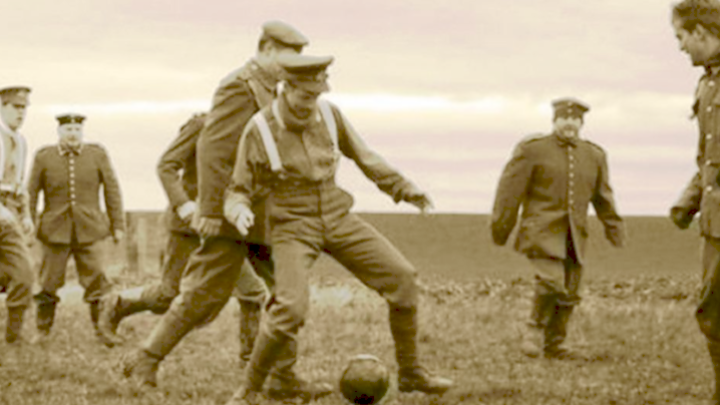 Χριστούγεννα στο μέτωπο, παίζοντας ποδόσφαιρο