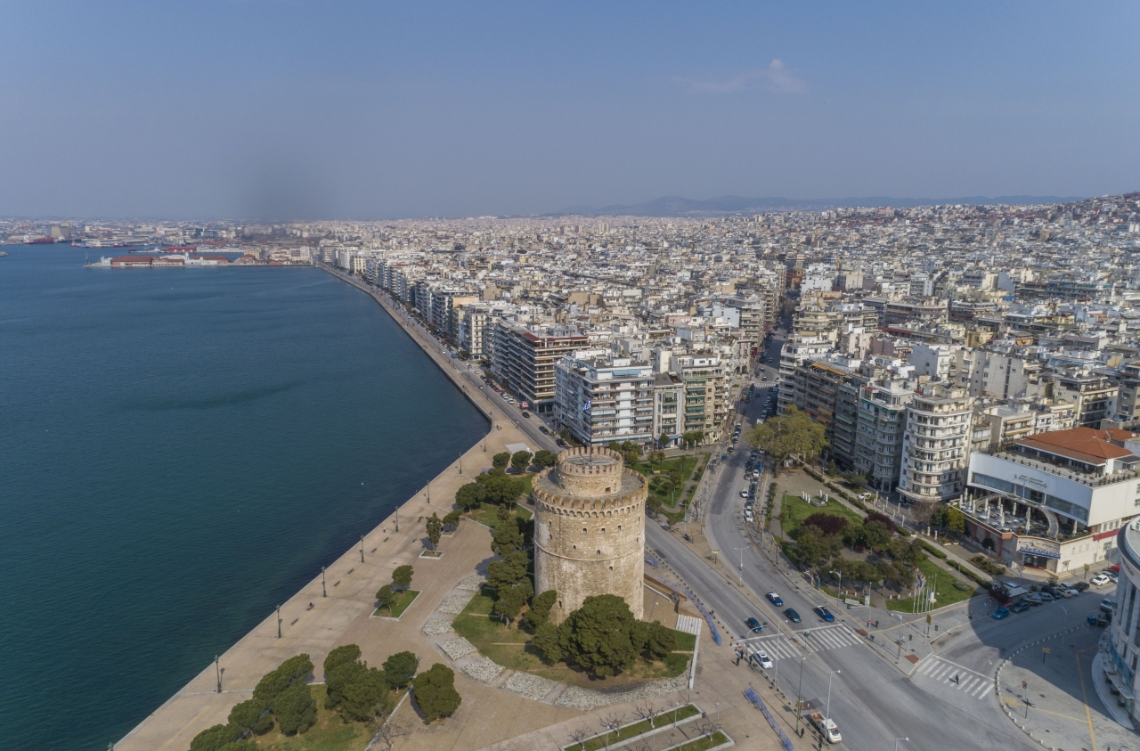 47χρονη, ντεκ, λύματα,