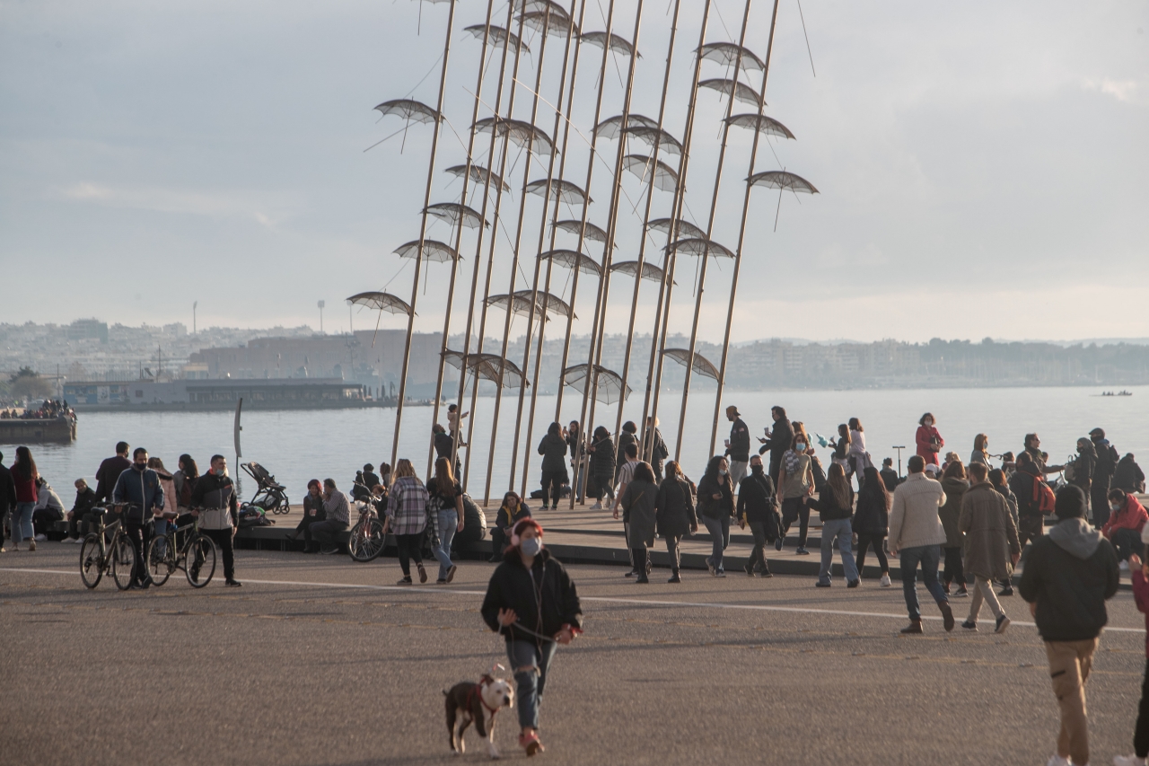 επιτροπή, Ράπτη, κρούσματα,