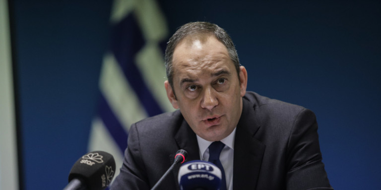 Τούρκοι την “έπεσαν” στον Γιάννη Πλακιωτάκη (φωτο)