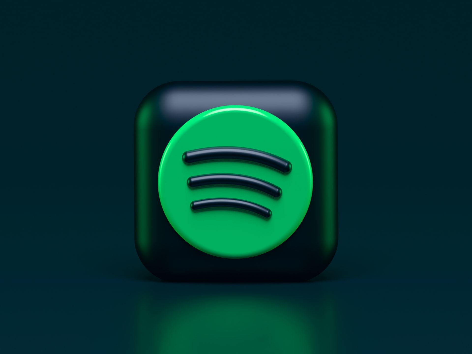Spotify: Ελεύθερη επιλογή τραγουδιού για τους χρήστες που δεν πληρώνουν