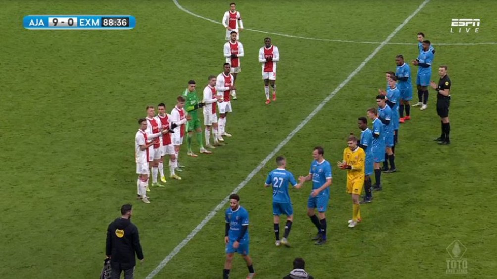 Άγιαξ και Εξέλσιορ έκαναν πασίγιο στον 20χρονο που παλεύει με τον καρκίνο (vid)