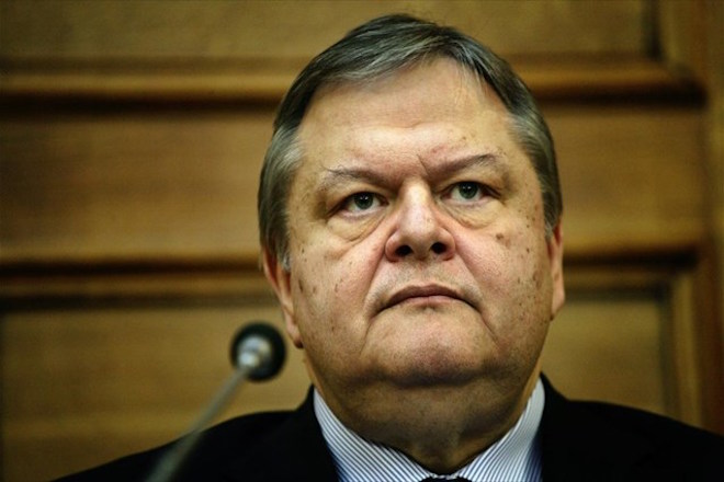 Βενιζέλος: Οι αιχμές για την συμμετοχή Παπανδρέου και τι είπε στον Ν. Ανδρουλάκη μετά την εκλογή του