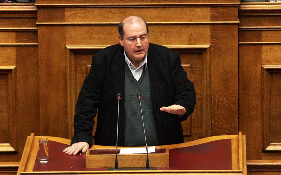 Φίλης: Να μην ανοίξουν τα σχολεία τη Δευτέρα