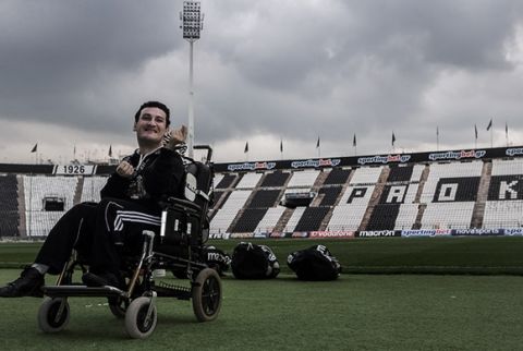 Τα ιδιαίτερα χρόνια πολλά του ΠΑΟΚ στον πιο… πιστό του φίλο