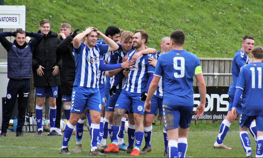 Το γκολ της χρονιάς σε τοπικό πρωτάθλημα της Αγγλίας (vid)