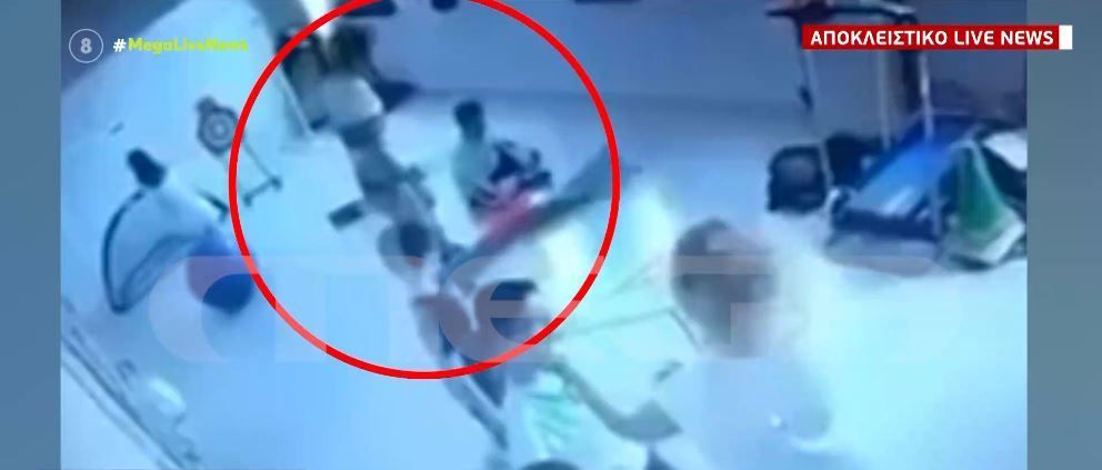 Φρικιαστικό βίντεο: Φυσικοθεραπευτής κλωτσάει στο κεφάλι 10χρονο αγόρι με αυτισμό