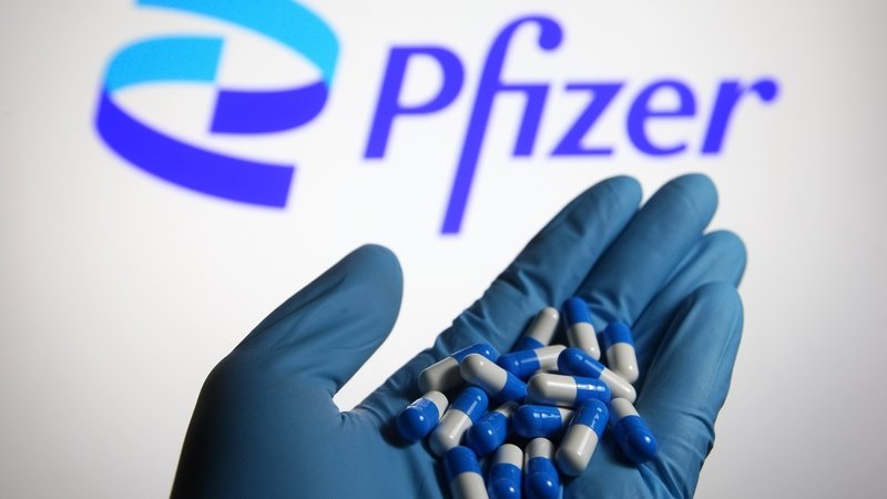 “Πράσινο φως” για το χάπι της Pfizer κατά του κορονοϊού