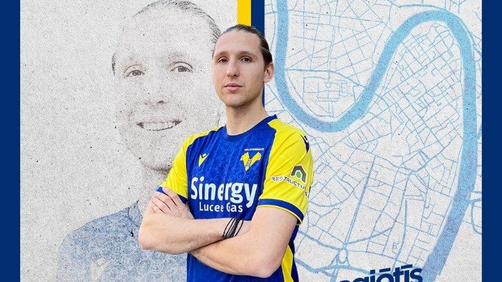 Ανακοίνωσε τον Ρέτσο η Βερόνα