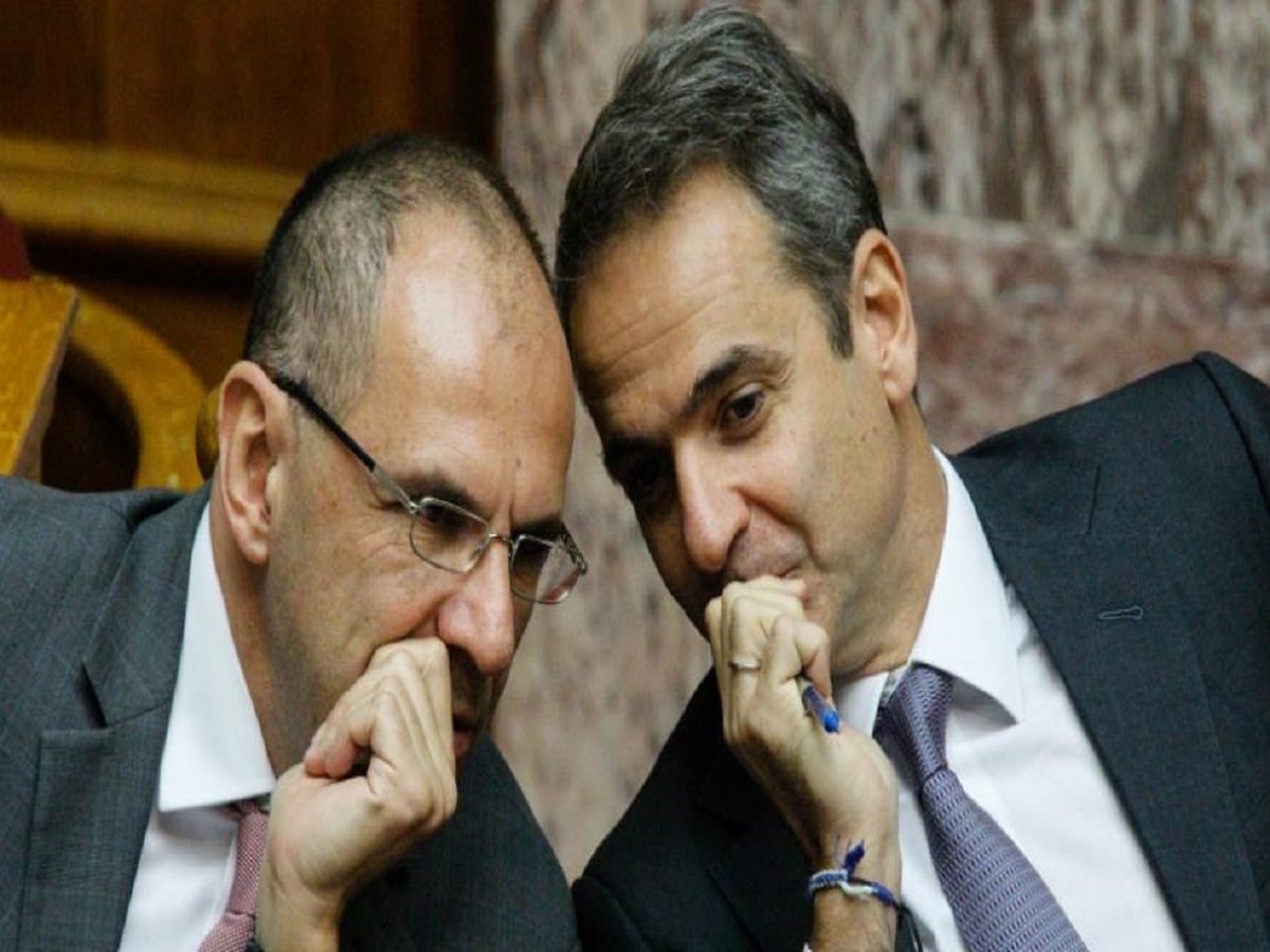 Νέα ανάρτηση Φουρθιώτη εκθέτει περαιτέρω Μαξίμου και Γεραπετρίτη