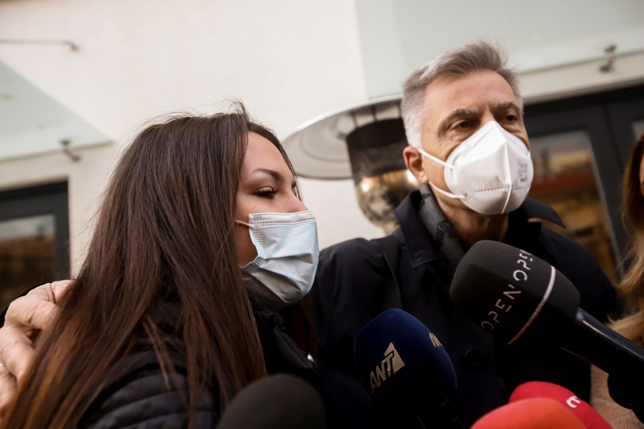 Δικηγόρος Γεωργίας Μπίκα: “Δεν αποδείχθηκε ομαδικός βιασμός στην ανάκριση”