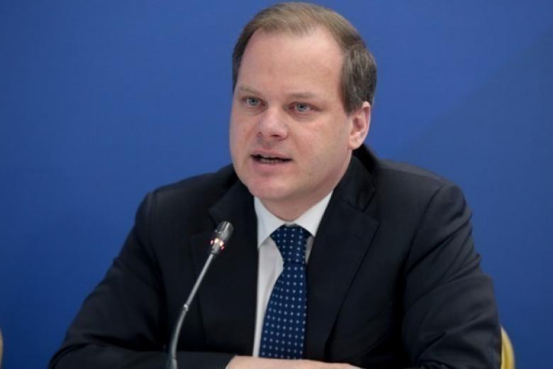 Καραμανλής,