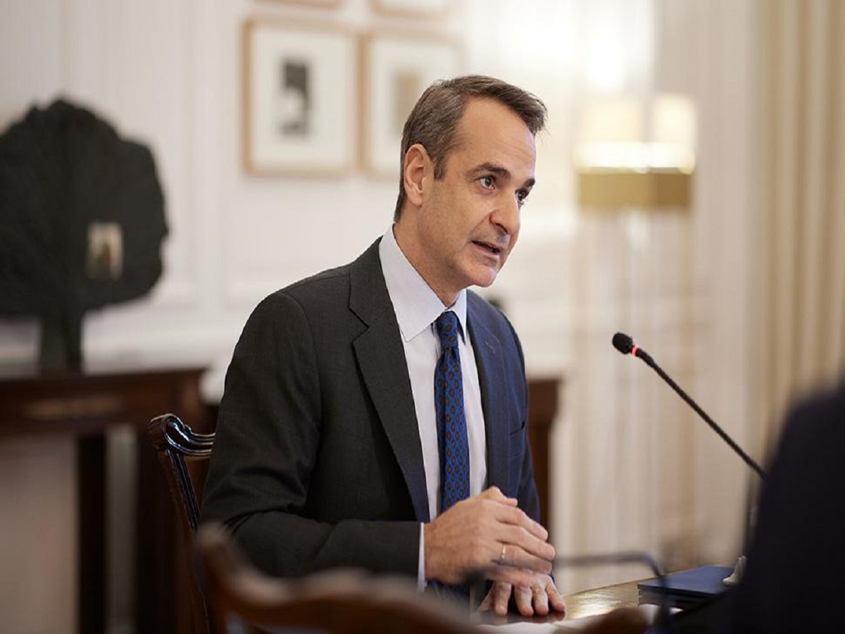 Μητσοτάκης: Φθηνότερος έως 20% ο λογαριασμός κινητής για νέους 15-29 ετών