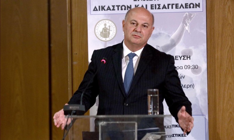 Θετικός στον κορονοϊό ο υπουργός Δικαιοσύνης