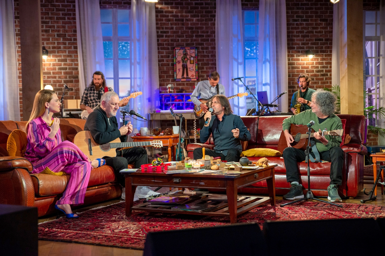 Ο Γιώργος Καζαντζής και ο Βασίλης Λέκκας απόψε στο «Μουσικό Κουτί»