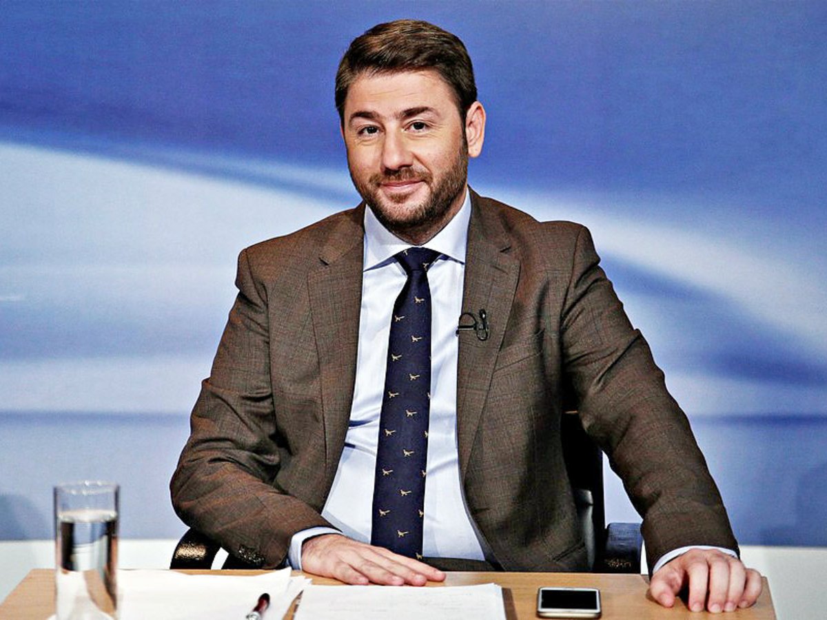 Ανδρουλάκης: ΝΔ και ΣΥΡΙΖΑ επιδιώκουν τον «τοξικό δικομματισμό» (video)