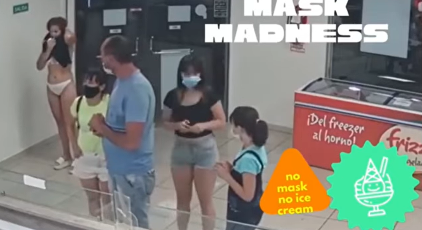 Γυναίκα έβγαλε το φόρεμα της και το έκανε μάσκα (video)