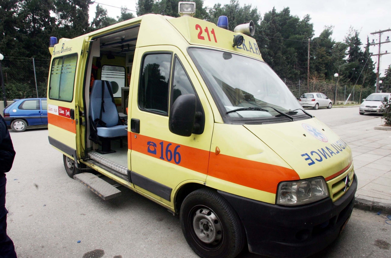 τροχαίο, ανήλικο, άνοια, Πειραιάς, Λουτράκι,