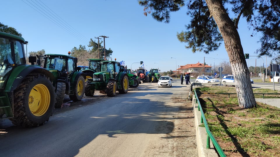 τρακτέρ,