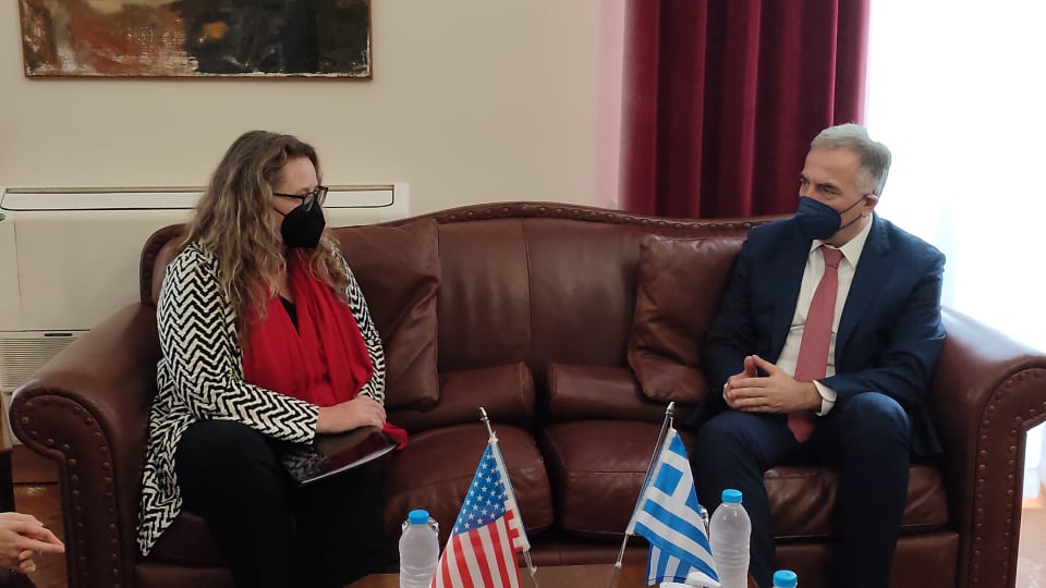 Συνάντηση Καλαφάτη με την βοηθό Υφυπουργό Εξωτερικών των ΗΠΑ  (φωτό+video)