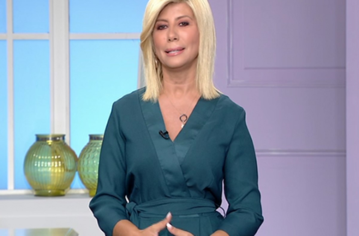 Ξέσπασε η Ζήνα Κουτσελίνη: «Μπορεί να είμαι ηλίθια αλλά σέβομαι» (vid)