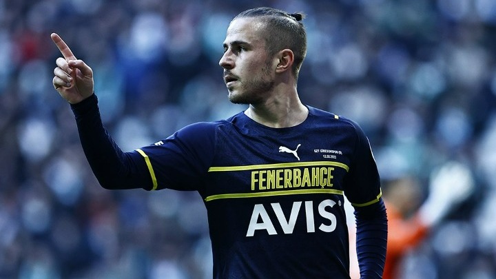 Φενερμπαχτσε: «Διπλό» με φανταστικό γκολ Πέλκα! (vid)