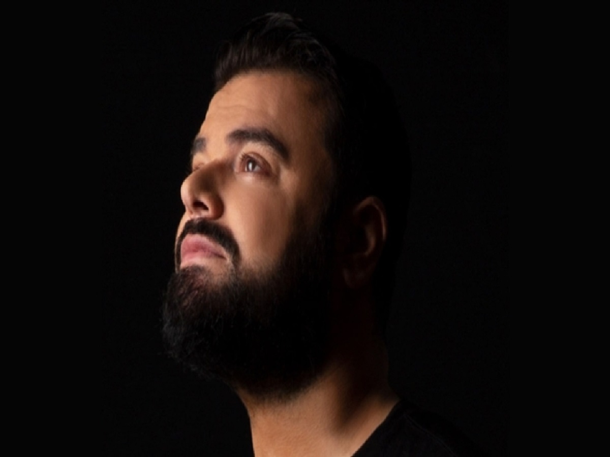 Καμπακάκης: Κατηγορείται από την πρώην σύζυγo του για ξυλοδαρμό