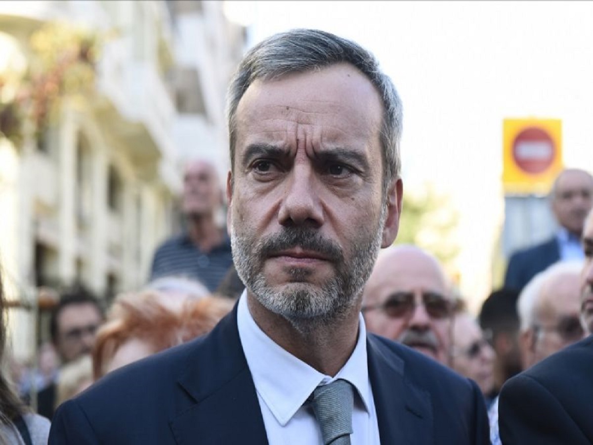 Επέμβαση στη μύτη για Ζέρβα