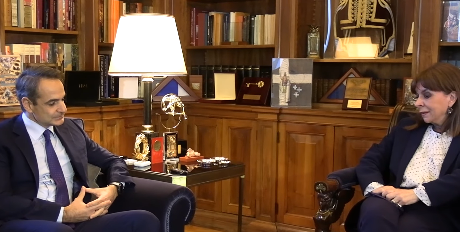 Μητσοτάκης σε Σακελλαροπούλου: Είμαστε έτοιμοι για τις αναταράξεις