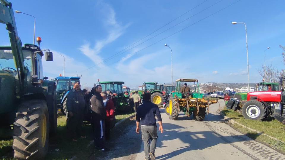 Αγρότες: «Πέρασε» ρύθμιση που αντιμετωπίζει την ζήτηση εργασίας