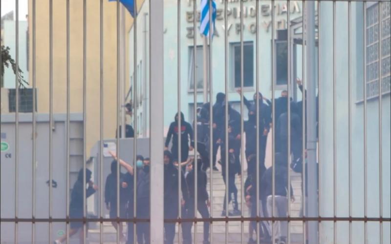Δολοφονία Άλκη – Οικονόμου: Έρευνες για το αν οι δράστες σχετίζονται με τις ναζιστικές επιθέσεις στην Σταυρούπολη