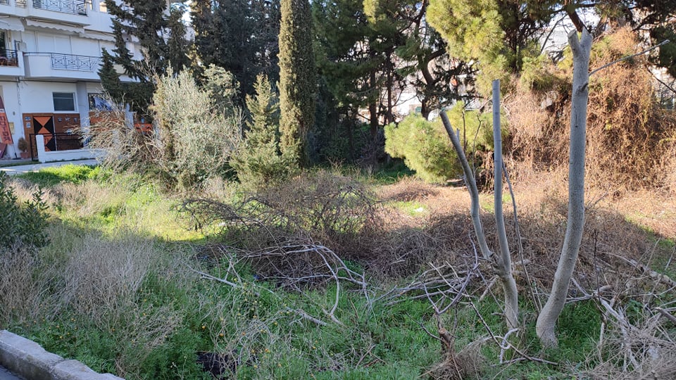 «Το ρέμα Κυβερνείου-Χαριλάου είναι κοινόχρηστος χώρος – Όχι οικόπεδο!» (φωτο + vid)