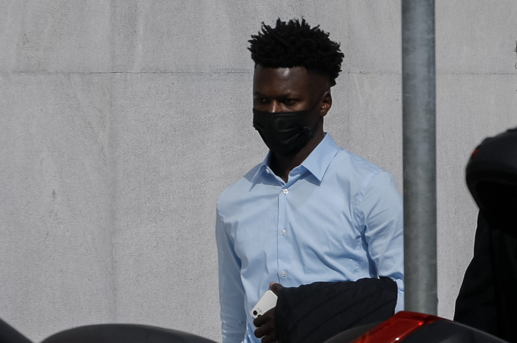 Μητσοτάκης: Συναντήθηκε με τον 17χρονο αριστούχο μαθητή Σαϊντού Kαμαρά