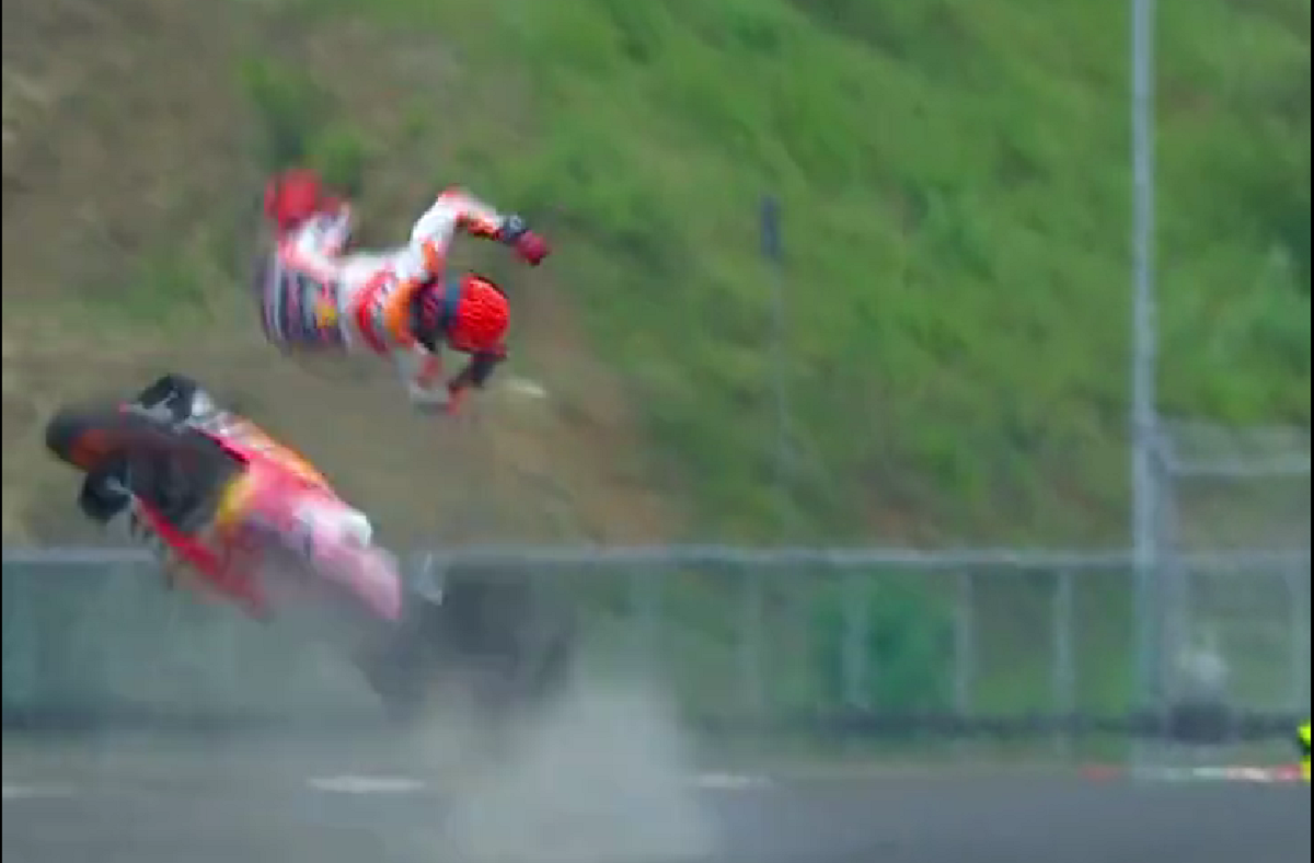 Τρομαχτικό ατύχημα για τον Μαρκέθ στην MotoGP (video)