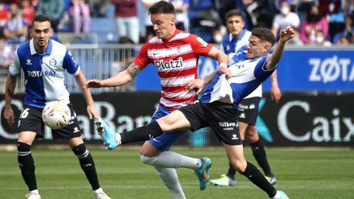 La Liga: Η Γρανάδα στέλνει την Αλαβές στη Secunda Division…
