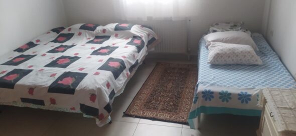 Κάτοικοι του Μονοπήγαδου Θέρμης προσφέρουν τα σπίτια τους σε πρόσφυγες