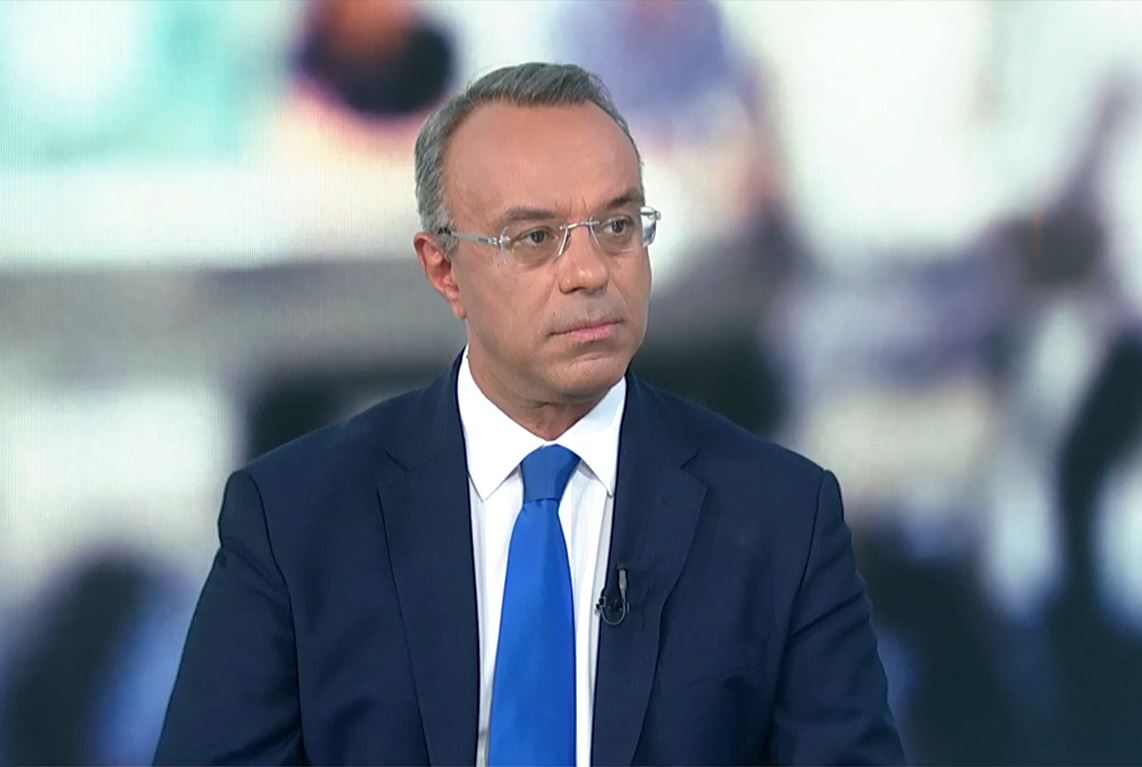 Σταϊκούρας: “Ενίσχυση του ΟΑΣΘ με ακόμα ακόμη περισσότερους οδηγούς και οχήματα στους δρόμους της πόλης”