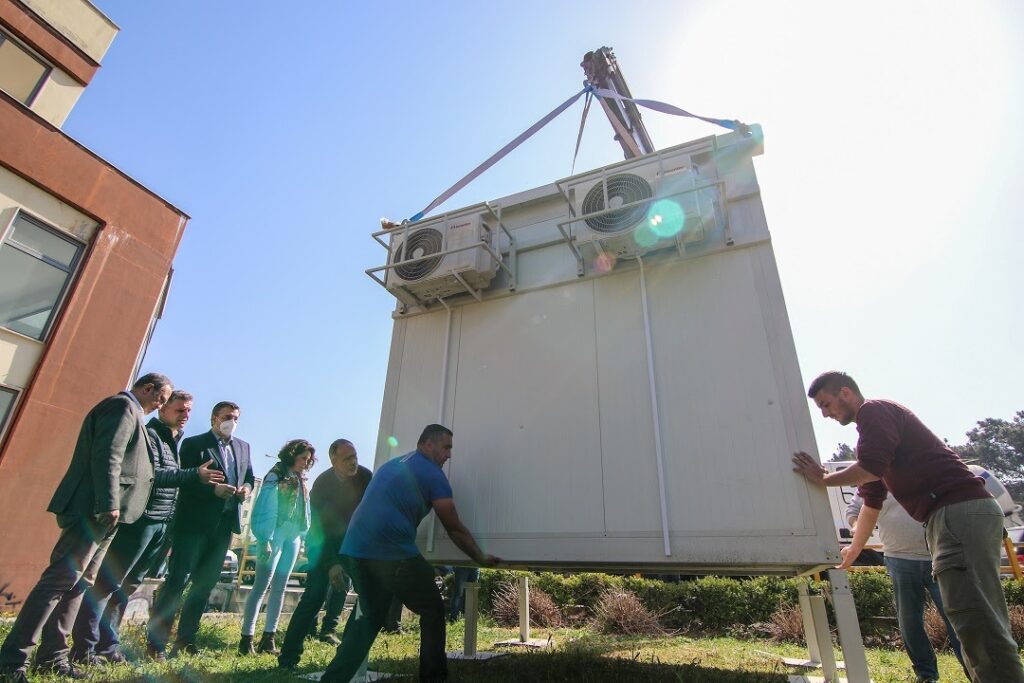 Εγκαταστάθηκε ο νέος σταθμός μέτρησης αερίων ρύπων στη Δυτική Θεσσαλονίκη