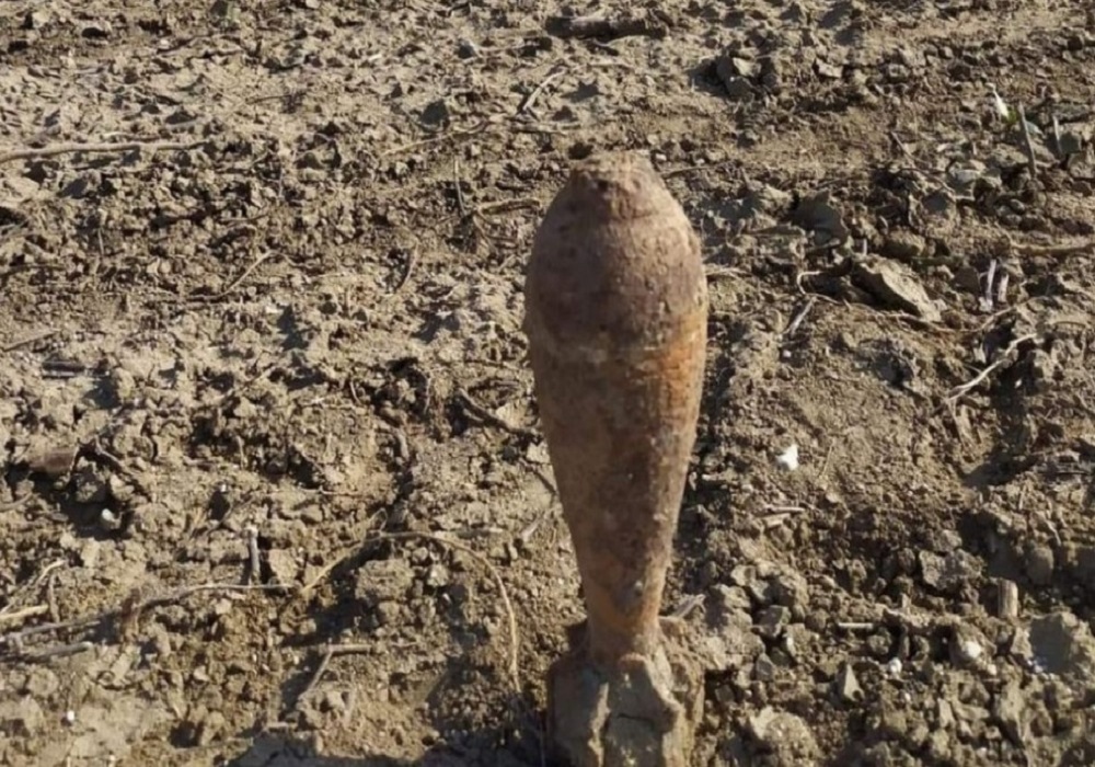 Σέρρες: Αγρότης βρήκε οβίδα του Β’ Παγκοσμίου Πολέμου στο χωράφι του!