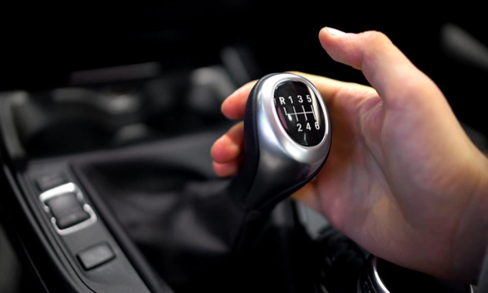 Τέλος εποχής για τα χειροκίνητα κιβώτια των αυτοκινήτων