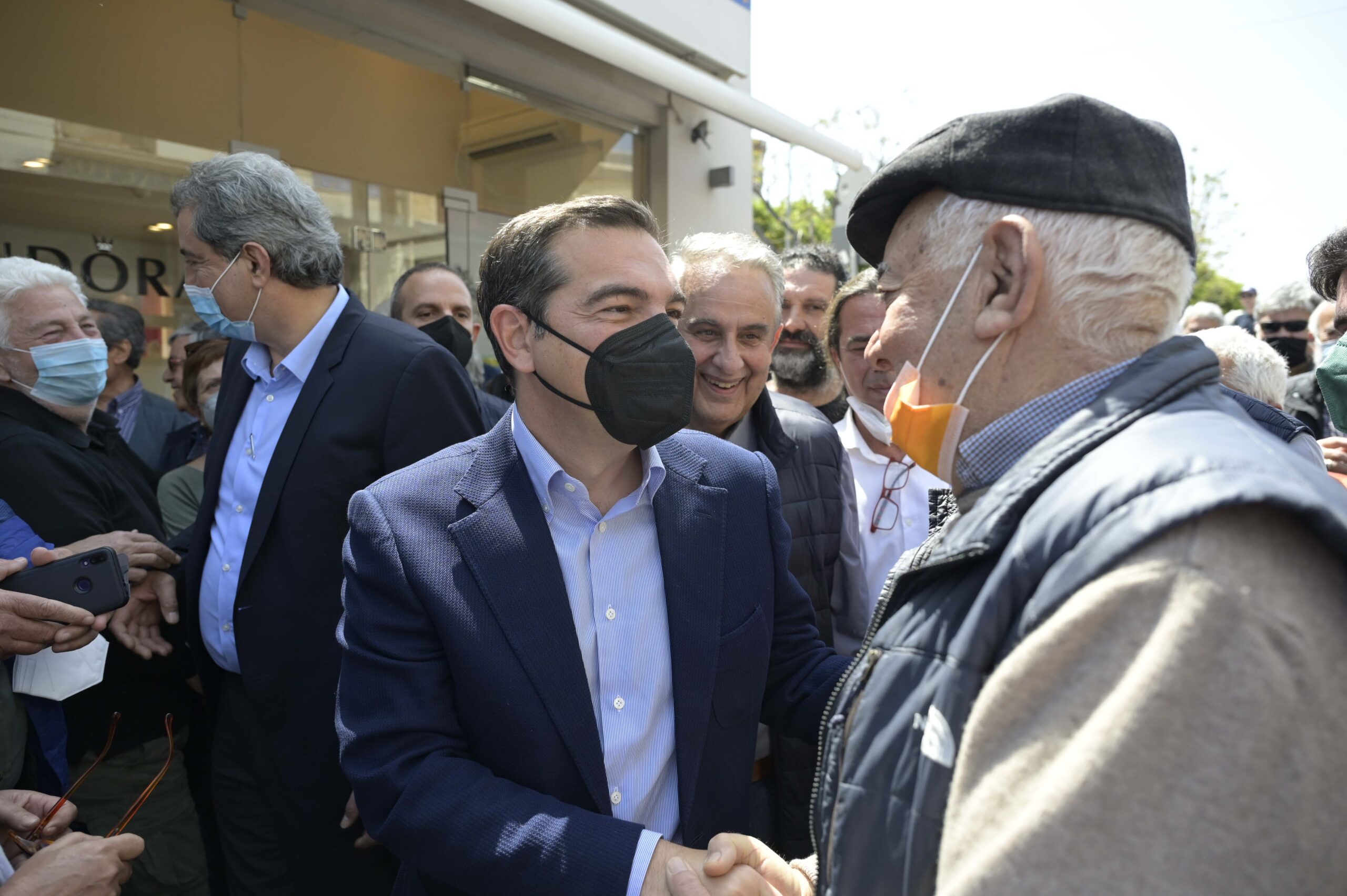 Τσίπρας: Στη «ρήτρα Μητσοτάκη» να αντιτείνουμε τη «ρήτρα πολιτικής αλλαγής»