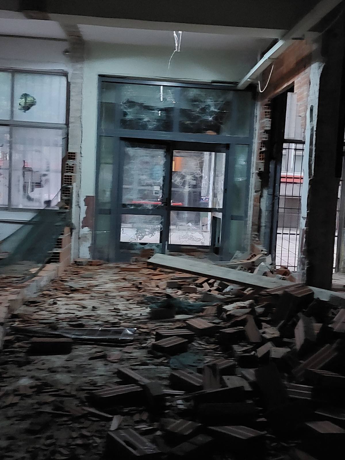 Γκρέμισαν τα πάντα στο Βιολογικό του ΑΠΘ (φώτο)