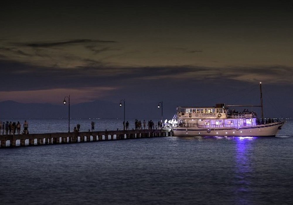 Θεσσαλονίκη: Mαθητές έπεσαν στον Θερμαϊκό – Νοσηλεύονται στο ΑΧΕΠΑ