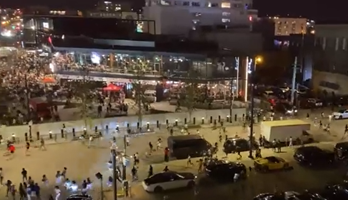 Χάος στο Μιλγουόκι: Πυροβολισμοί έξω από το γήπεδο των Μπακς (video)